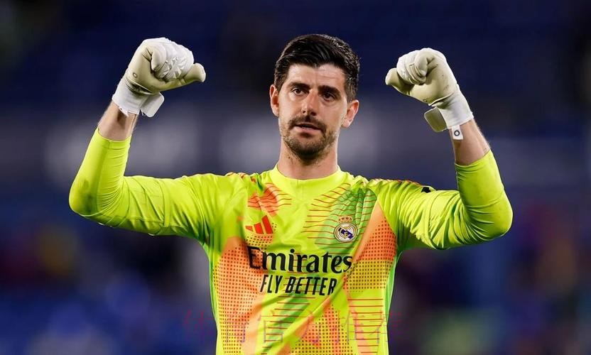 官方:库尔图瓦当选“Mahou五星”9月最佳球员 官方:库尔图瓦当选“Mahou五星”9月最佳球员