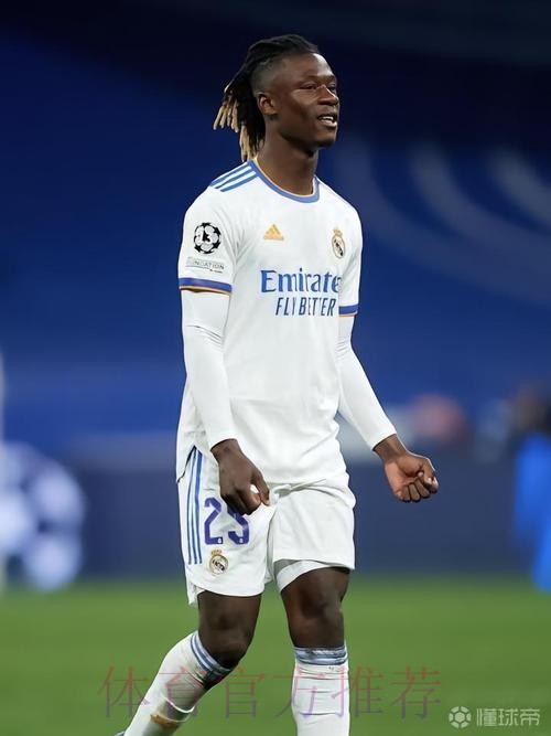 卡马文加预计下周二抵达马德里 他期待与安帅共事